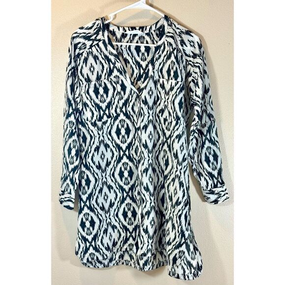 NWOT Athleta Silk Blend Black & White IKAT Button Up Shirt Women's Medium - Picture 2 of 10